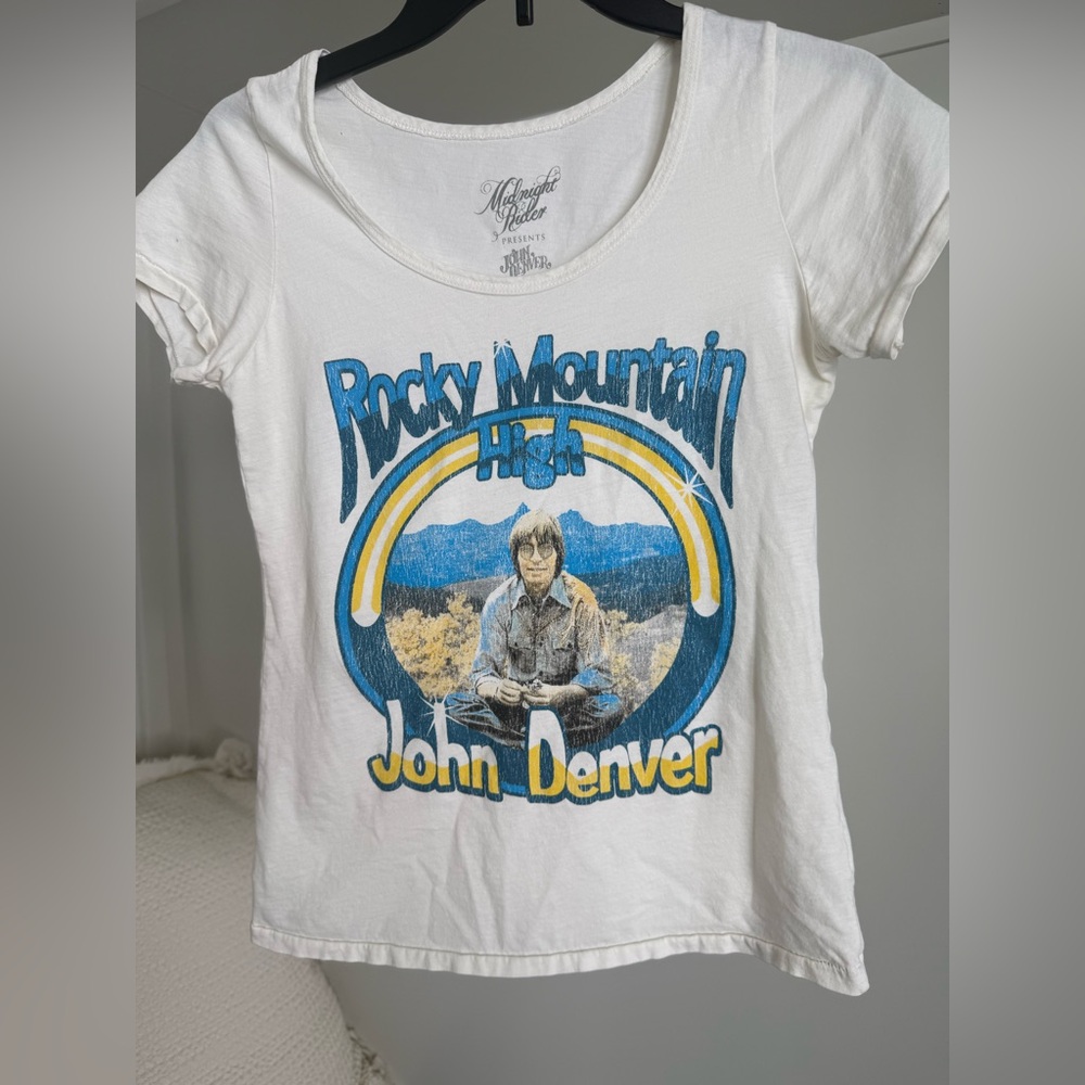 John Denver Rocky Mountain High Midnight Rider Band Graphic Shirt Size Small - Picture 11 of 11